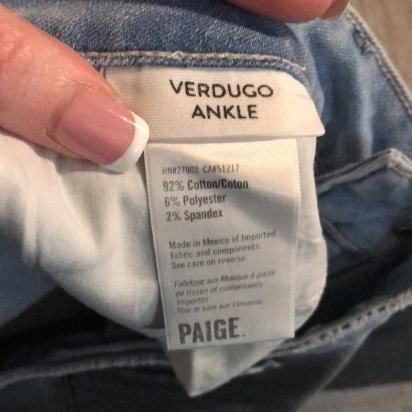 PAIGE Verdugo Ankle Straight Leg in LIGHT BLUE WASH - Picture 8 of 10